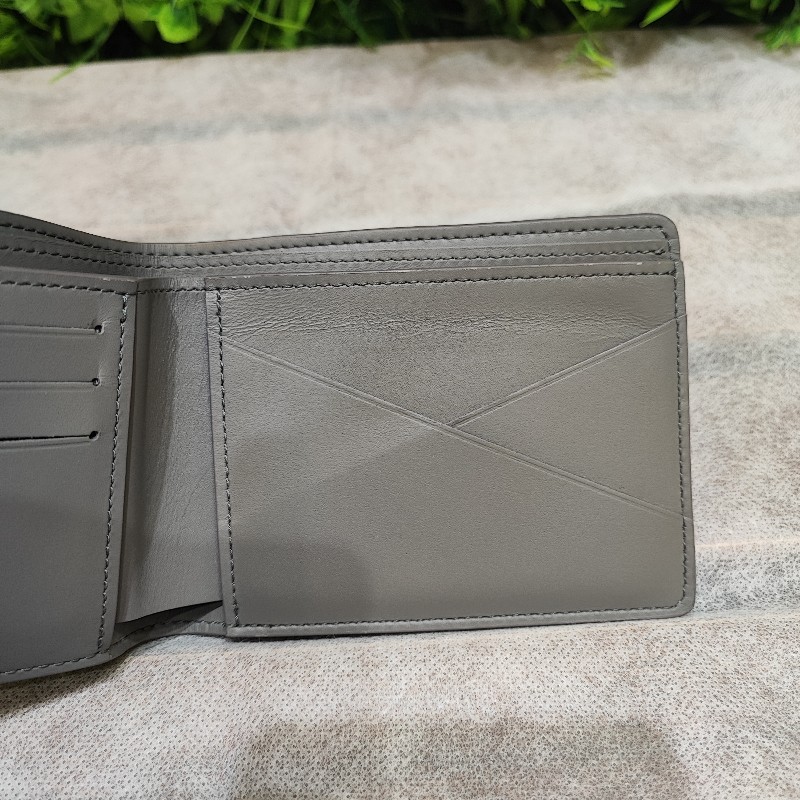 Louis Vuitton wallet-3
