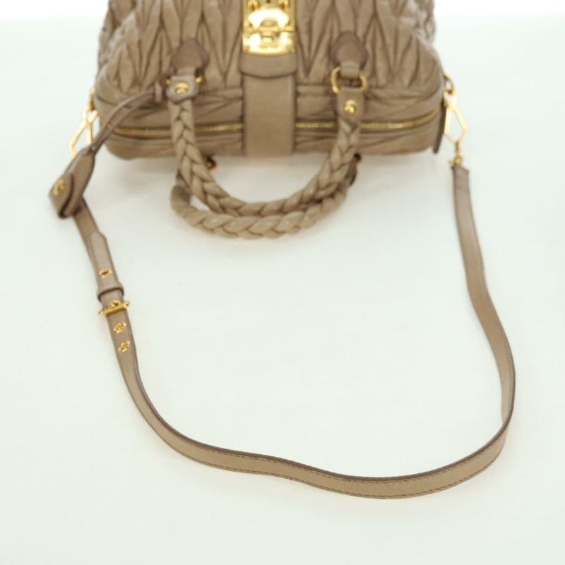 【日本直送】Miu Miu Matelasse 手提包 皮革 2way 米色 金 正品 177667V-7