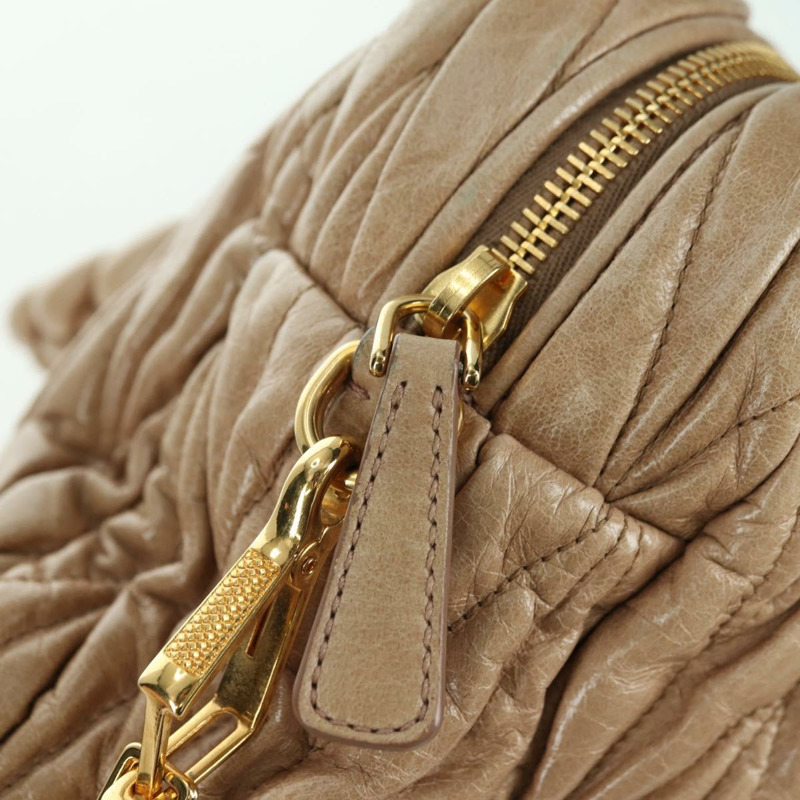 【日本直送】Miu Miu Matelasse 手提包 皮革 2way 米色 金 正品 177667V-23