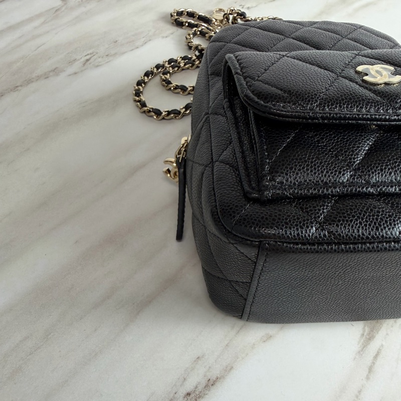 香奈兒Chanel Mini Backpack 黑色荔枝牛皮金釦 雙肩包 小書包 斜揹包-7