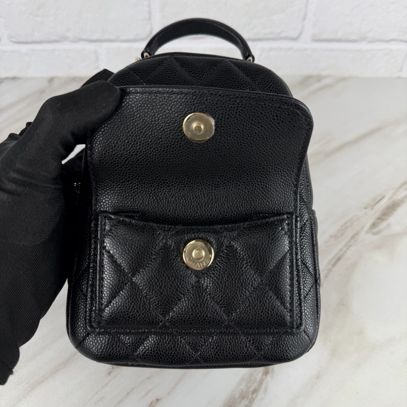 香奈兒Chanel Mini Backpack 黑色荔枝牛皮金釦 雙肩包 小書包 斜揹包-13