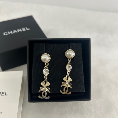 Chanel 珍珠水鑽愛心四葉草耳環