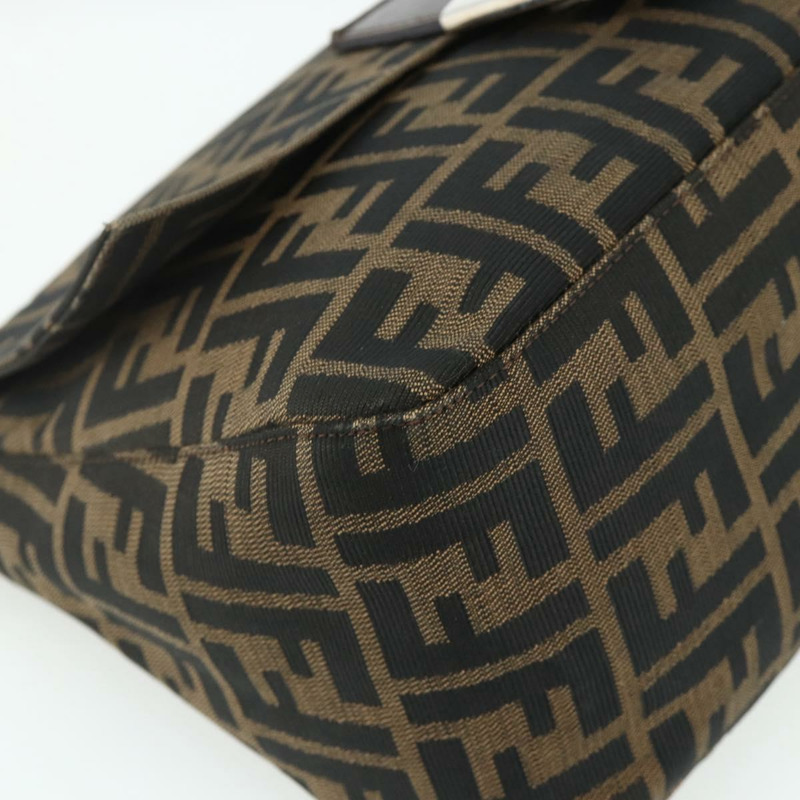 【日本直送】FENDI Zucca帆布Mamma Baguette單肩包 黑色棕色 正品 178067A-13