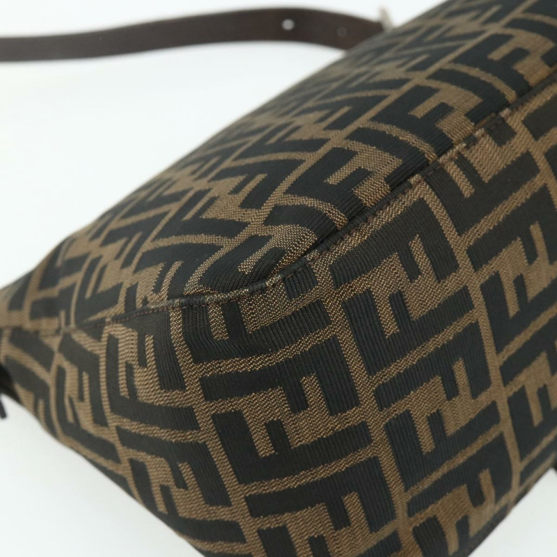 【日本直送】FENDI Zucca帆布Mamma Baguette單肩包 黑色棕色 正品 178067A-15
