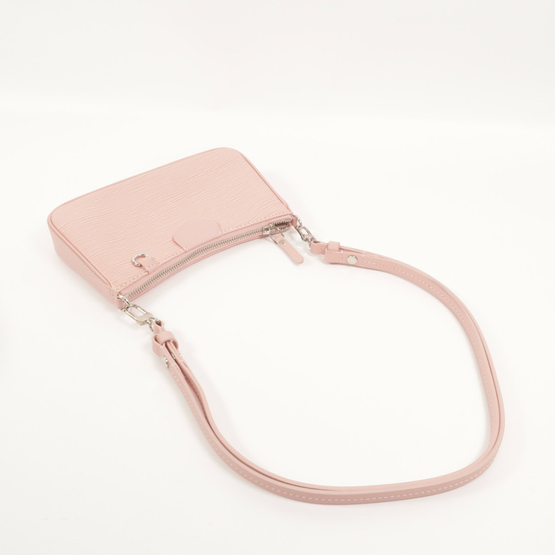 LOUIS VUITTON Epi Easy Pouch Strap鏈帶肩背袋-8