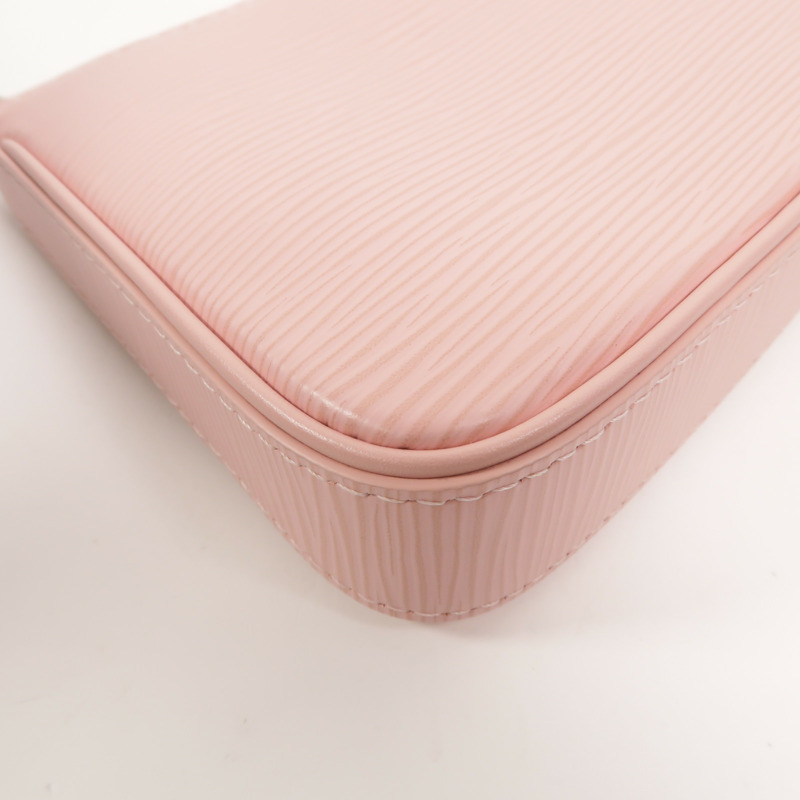 LOUIS VUITTON Epi Easy Pouch Strap鏈帶肩背袋-14
