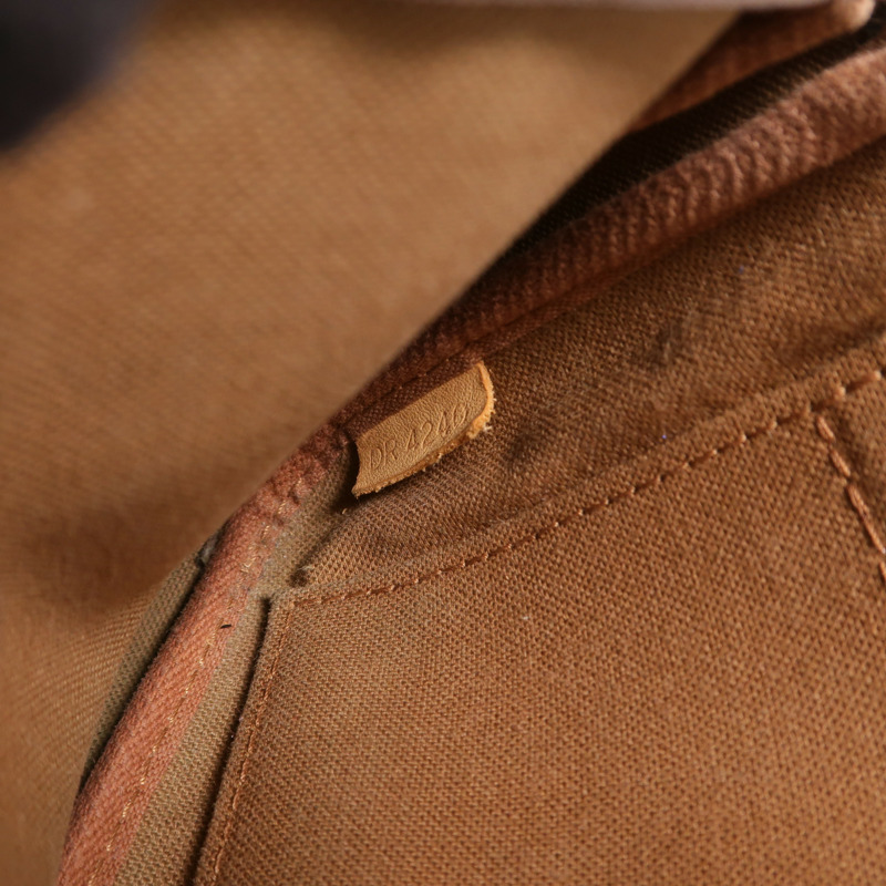 LOUIS VUITTON Monogram Multi Pochette Accessoires肩背袋-6