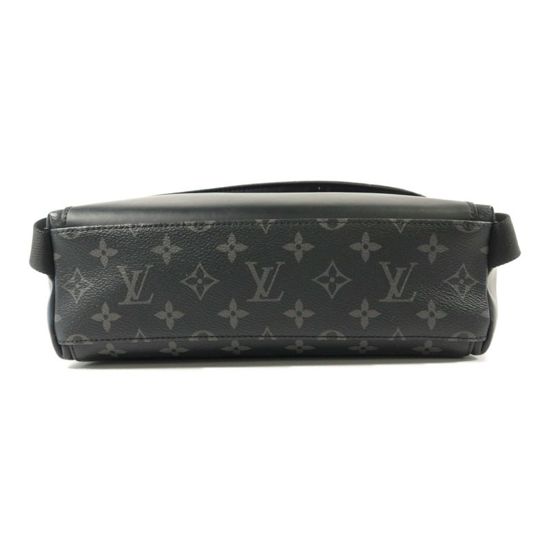 LOUIS VUITTON Monogram Eclipse Messenger PM Voyager肩背袋-3