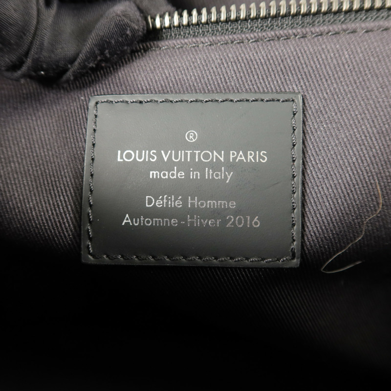 LOUIS VUITTON Monogram Eclipse Messenger PM Voyager肩背袋-5