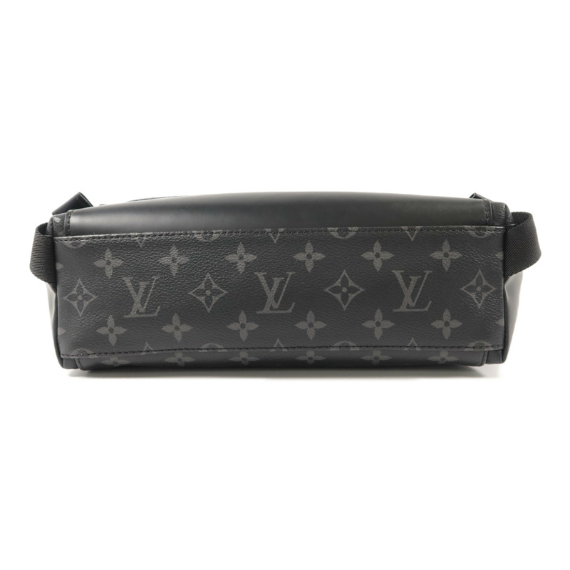 LOUIS VUITTON Monogram Eclipse Messenger PM Voyager肩背袋-3