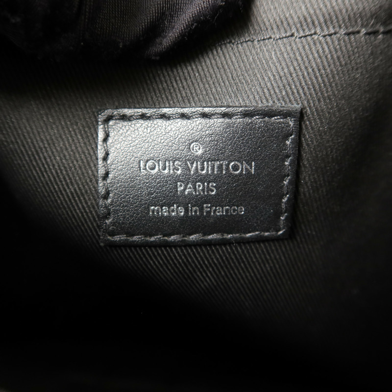 LOUIS VUITTON Monogram Eclipse Steamer肩背袋-5