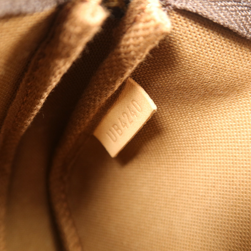LOUIS VUITTON Monogram Mini Pochette Accessoires手挽袋-6