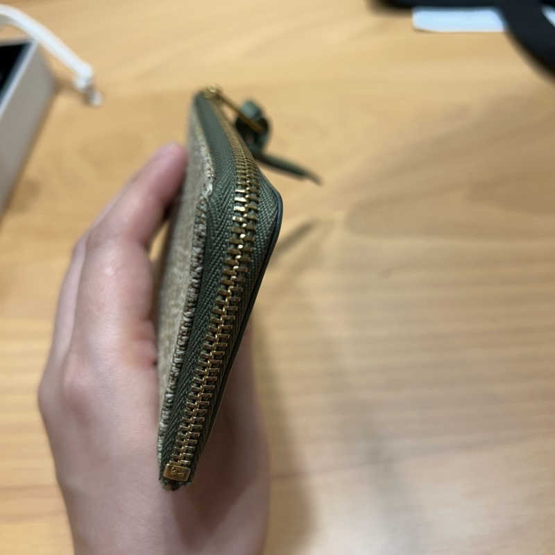 LOEWE 經典緹花 ANAGRAM 零錢拉鏈卡包 原價12000 酪梨綠-7