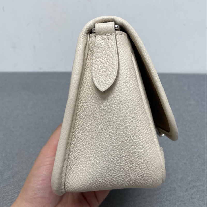 LV /路易威登 98新 buci米白色水波紋 24年票-3