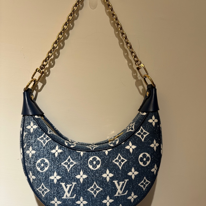 LV絕版品!牛仔月亮包-4