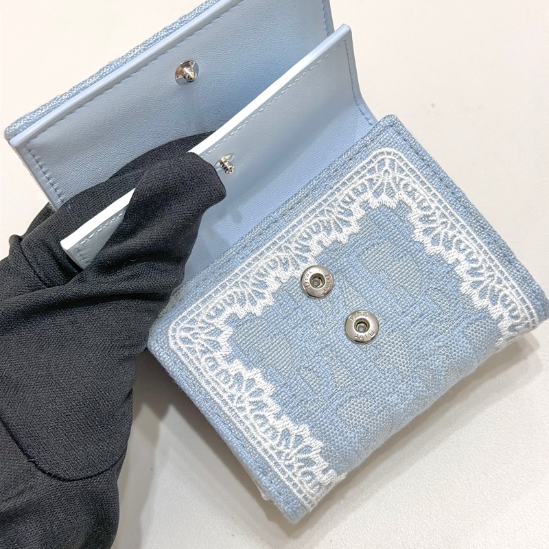 914intheair 『全新全配』Dior迪奧🩵日本限定蕾絲單寧三折迷你短夾-22