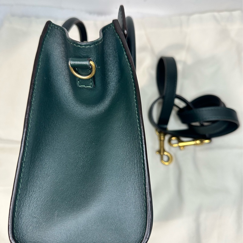 Celine Luggage Nano 深墨綠色光面牛皮兩用包 附肩帶-11