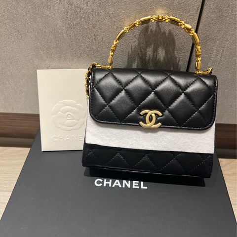 Chanel 22b 珐琅手柄包 小Kelly