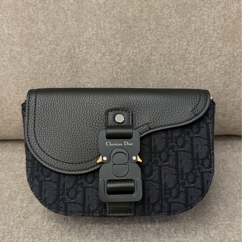 DIOR saddle黑馬鞍mini