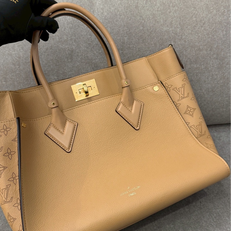 LV on my side大號-3