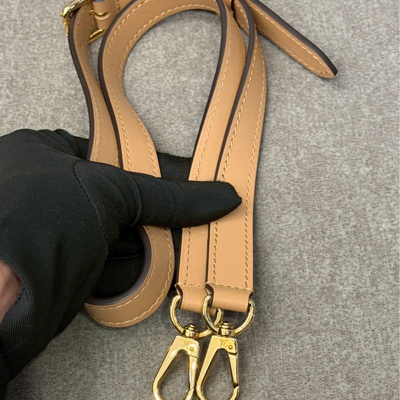 LV on my side大號-9