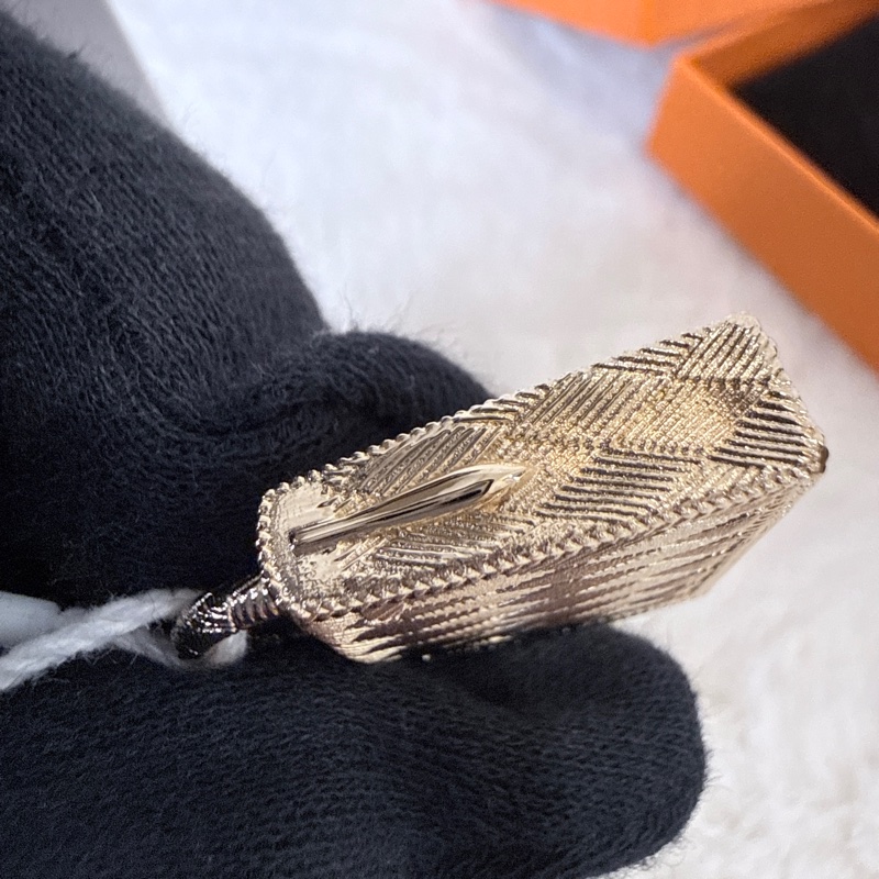 全新✨HERMES✨超難買經典Kelly造型絲巾釦包掛飾吊飾 收藏送禮-13