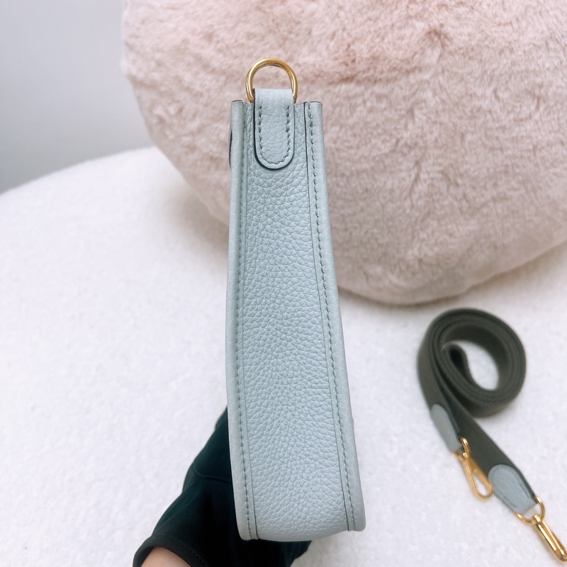 Hermes mini evelyne 伊芙琳聖杯藍金釦 Z-5