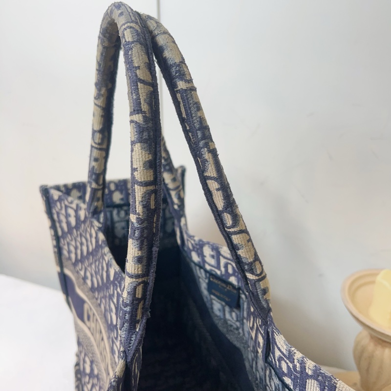 ෆ Dior Book tote老花托特中號-17