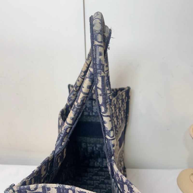 ෆ Dior Book tote老花托特中號-18