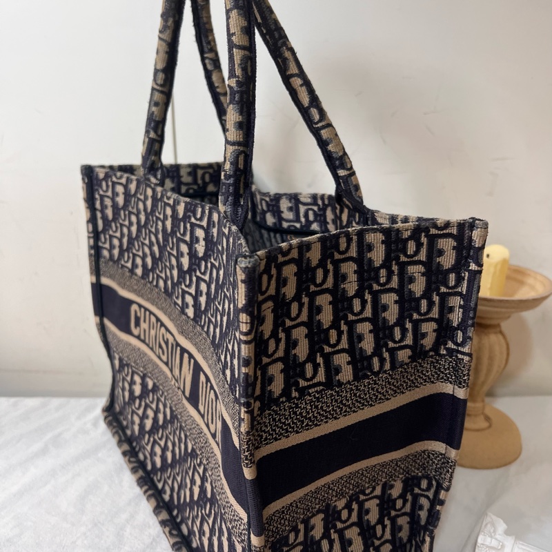ෆ Dior Book tote老花托特中號-42