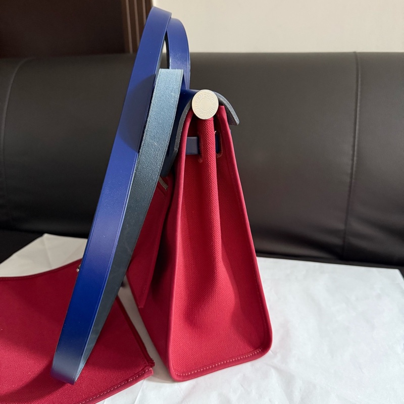 Hermes愛馬仕 Herbag31 銀扣牛皮拼帆布單肩斜挎手提包 31 男女同款情侶款 海軍藍/酒紅色 Y刻 缺鎖和鑰匙-2