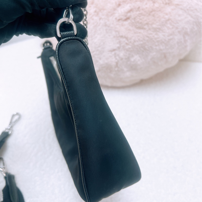Prada re-edition 2005 黑色尼龍三合一 /腋下斜挎包-9