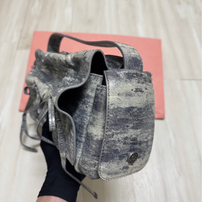 acne studios新款亮粉廢土蝴蝶結包-2
