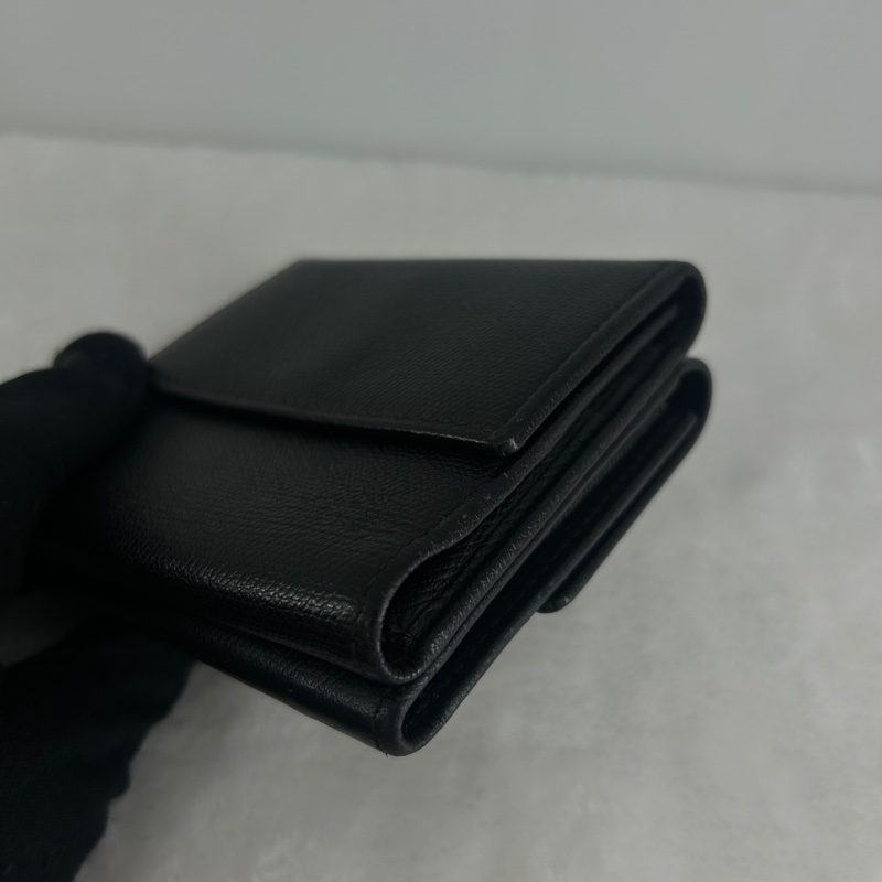 Chanel A200902 小牛皮附零錢袋短夾-2