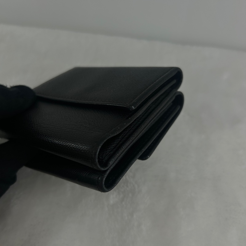 Chanel A200902 小牛皮附零錢袋短夾-6