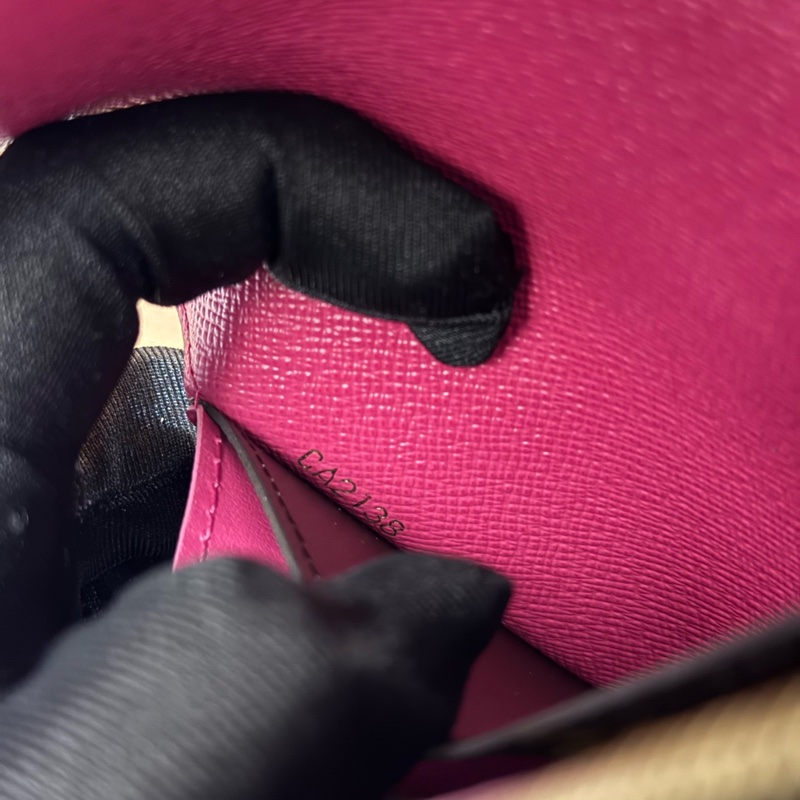Louis Vuitton 路易威登老花粉色小花錢包 尺寸：19*9  18年編碼-7