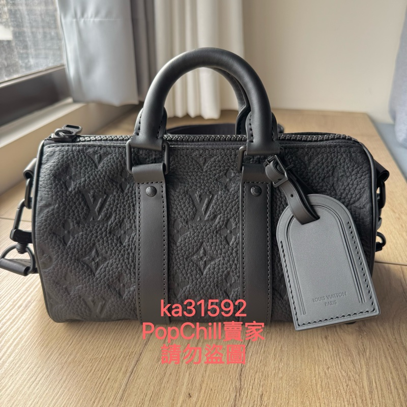LV LOUIS VUITTON Keepall 25 (M20900) Monogram 皮革 壓紋 壓花 牛皮 黑色 黑壓紋 黑壓花-1