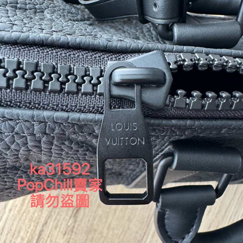 LV LOUIS VUITTON Keepall 25 (M20900) Monogram 皮革 壓紋 壓花 牛皮 黑色 黑壓紋 黑壓花-10
