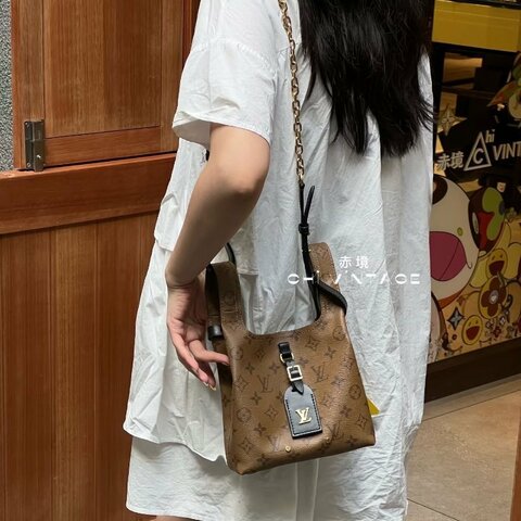 Louis Vuitton -原花金釦 Atlantis BB 手提斜背包