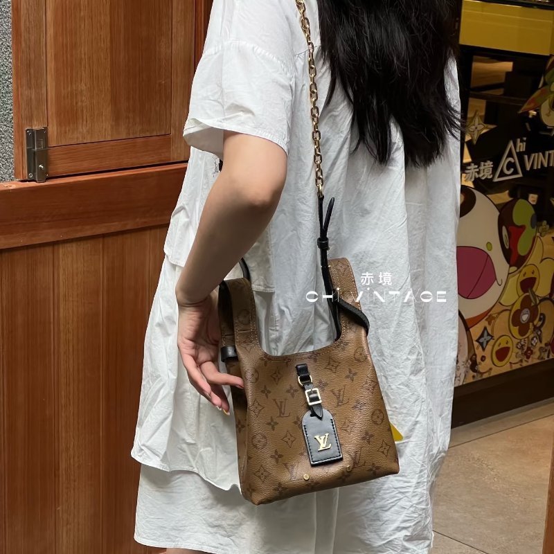 Louis Vuitton -原花金釦 Atlantis BB 手提斜背包-0