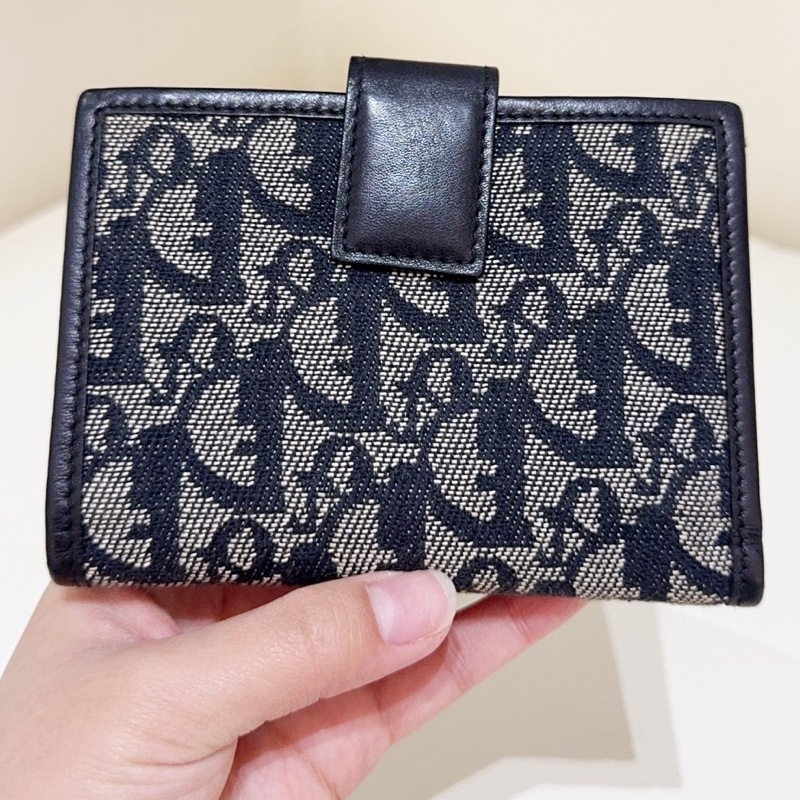 DIOR/迪奧 刺繡老花滿印牛仔短款錢包 尺寸約：13*2*9-1