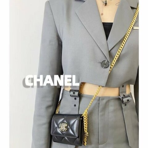 CHANEL 22SS迷你黑色琺琅金扣羊皮鍊條包 99新配件盒子塵袋保卡