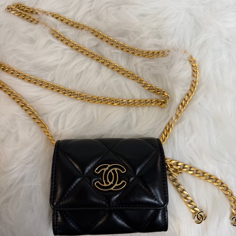 CHANEL 22SS迷你黑色琺琅金扣羊皮鍊條包 99新配件盒子塵袋保卡-2