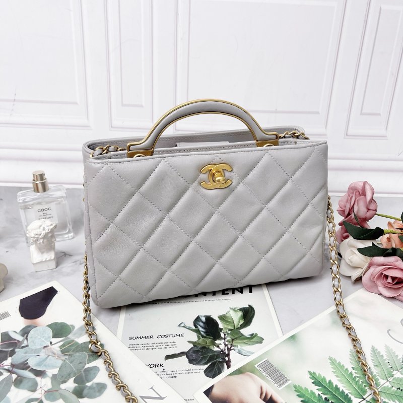 CHANEL 皮穿鏈 菱格 手柄 金屬購物包 衣架包 小羊皮 小號 灰色 23X8X15 98新配件盒子購證塵袋-3