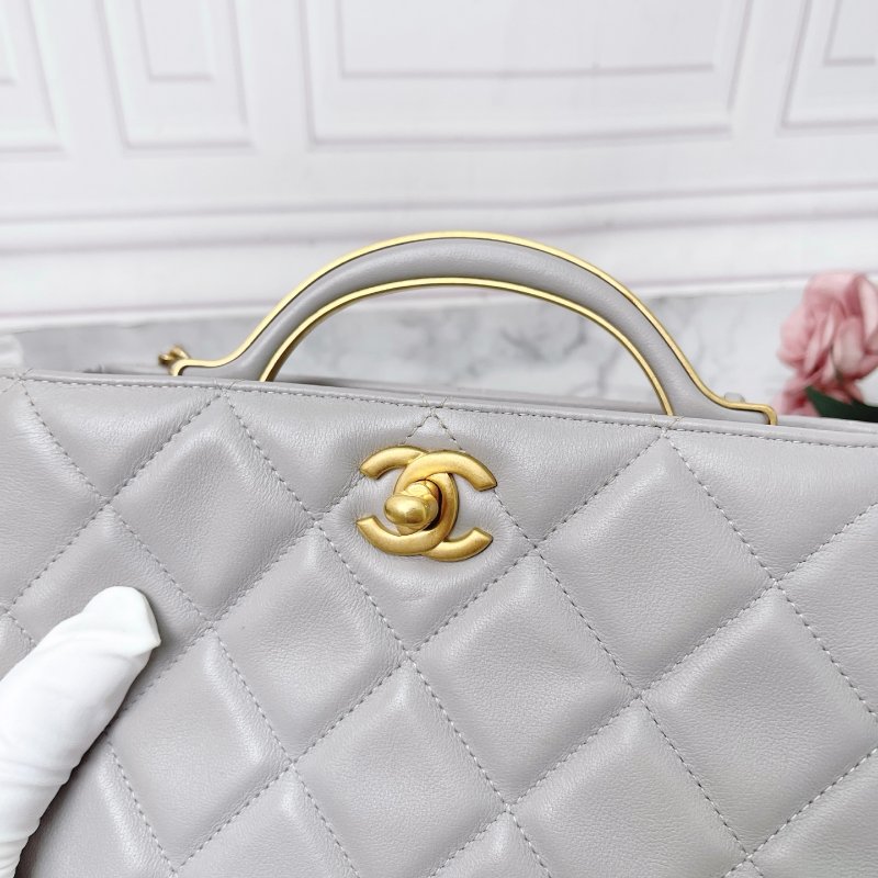 CHANEL 皮穿鏈 菱格 手柄 金屬購物包 衣架包 小羊皮 小號 灰色 23X8X15 98新配件盒子購證塵袋-6