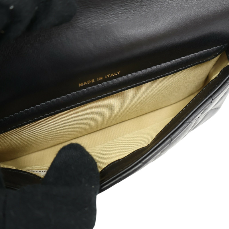 黑色 菱格紋 羊皮 Charm Flap Phone Holder 鍊帶 肩背包【CHANEL 香奈兒】 AP2096-4