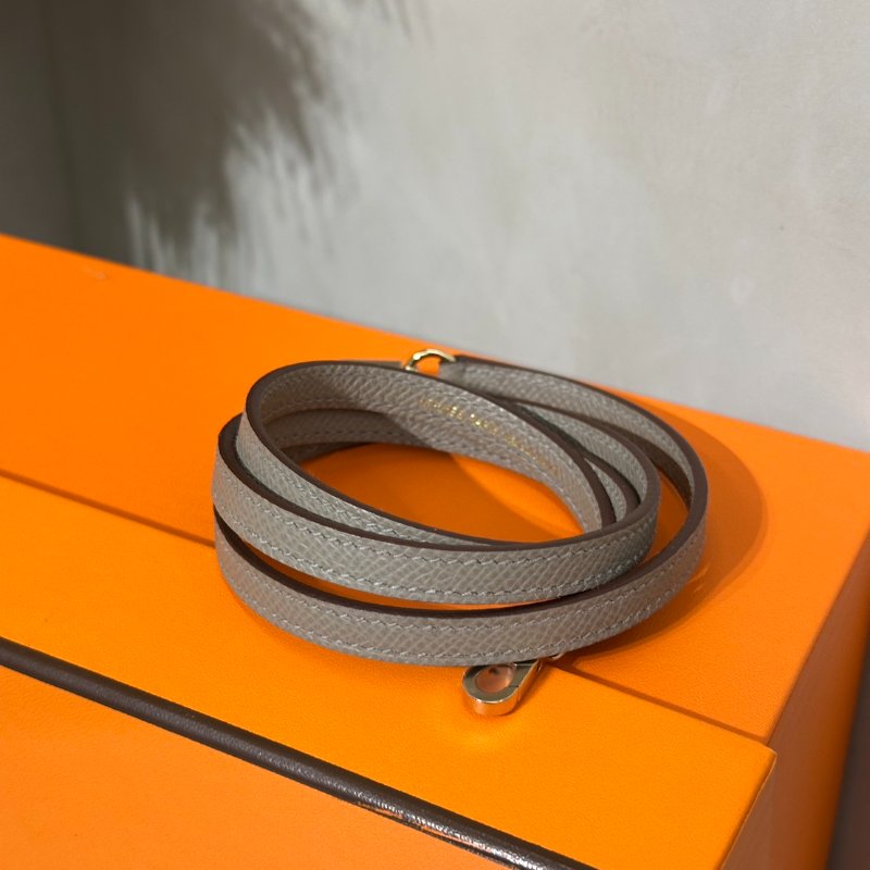 HERMES Mini kelly ll - 奶昔白拚大象灰金 W-5