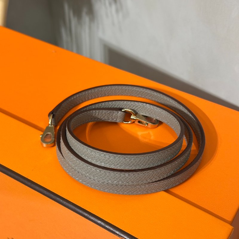 HERMES Mini kelly ll - 奶昔白拚大象灰金 W-6