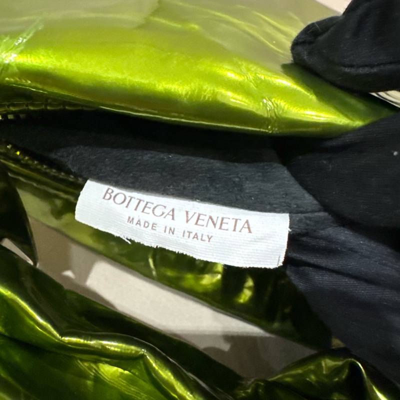 BV Bottega Veneta 綠色亮面手拿包/手提包/螢光色/95新美品-3