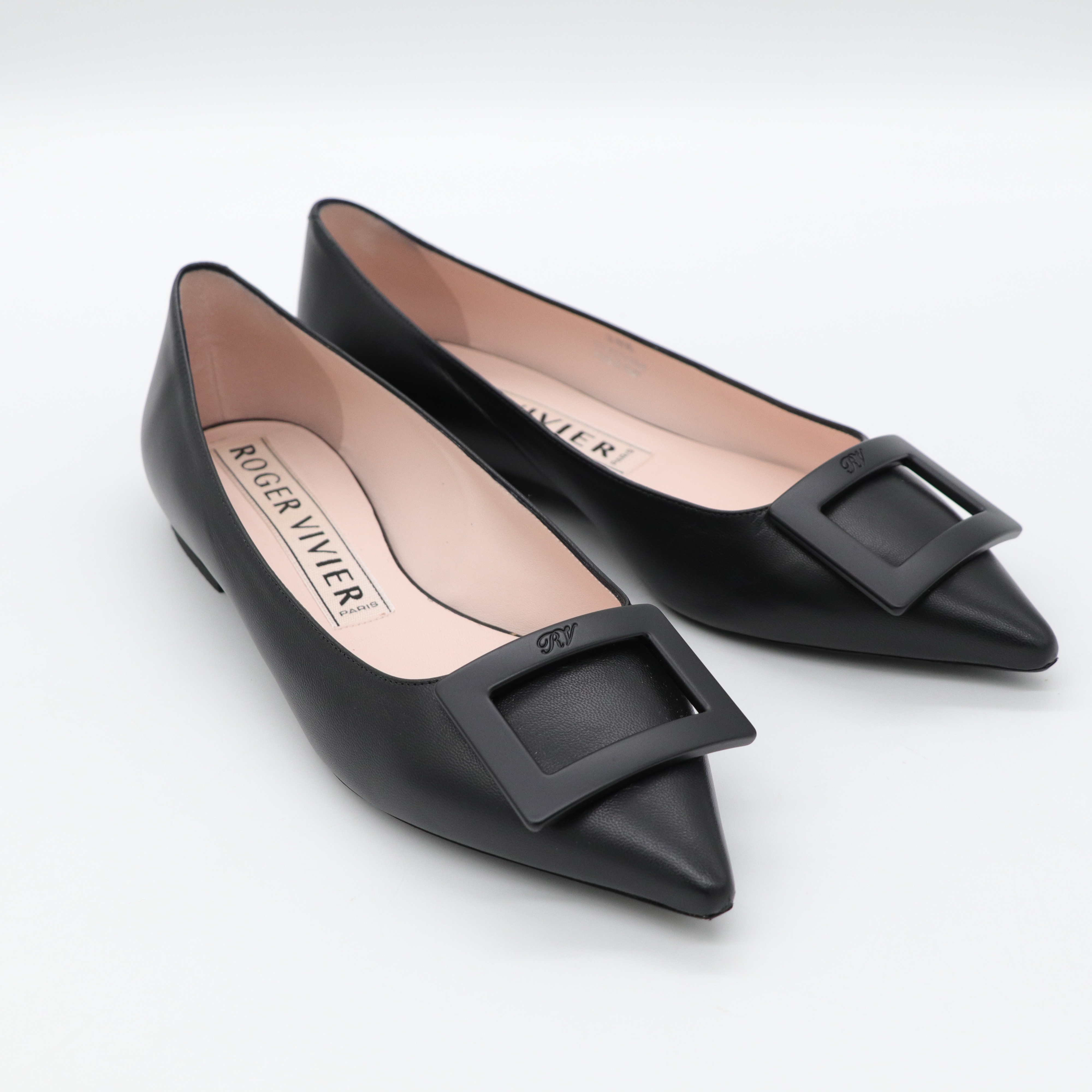 Roger Vivier 黑色牛皮 釦子 平底鞋-2